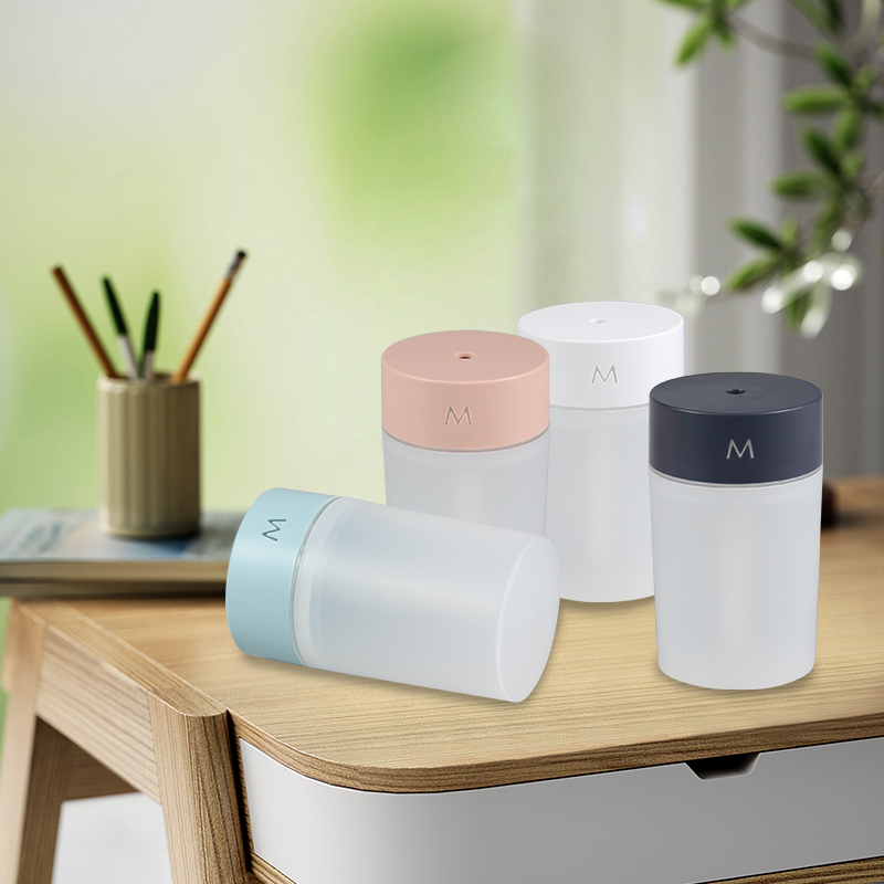LEDナイトライト付きUSBアロマディフューザー、デスクトッ - Car Fragrance Diffuser のレビューと価格