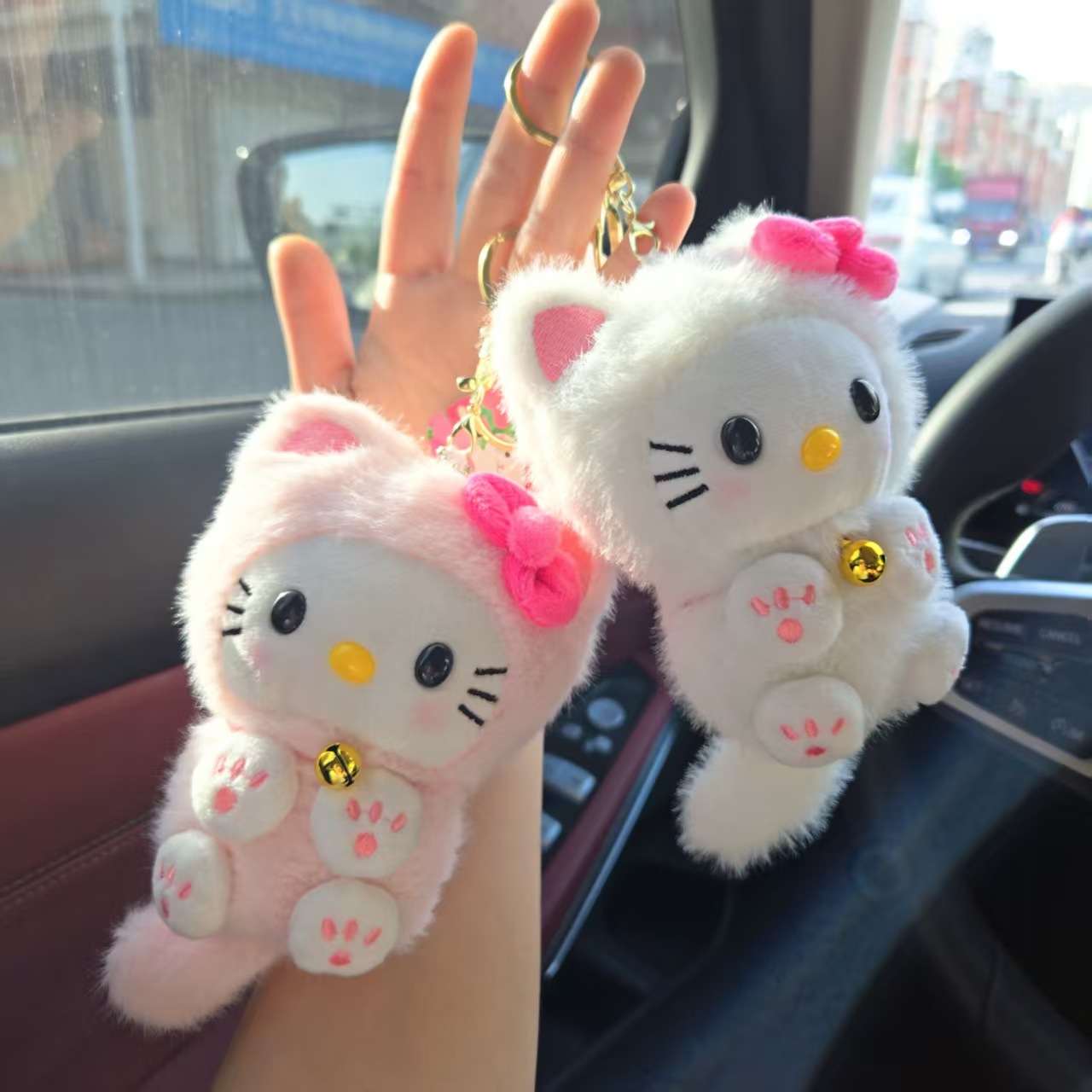 かわいいハローキティベル猫ペンダント、猫の装飾品、車のペンダ - Car Accessories Etsy のレビューと価格